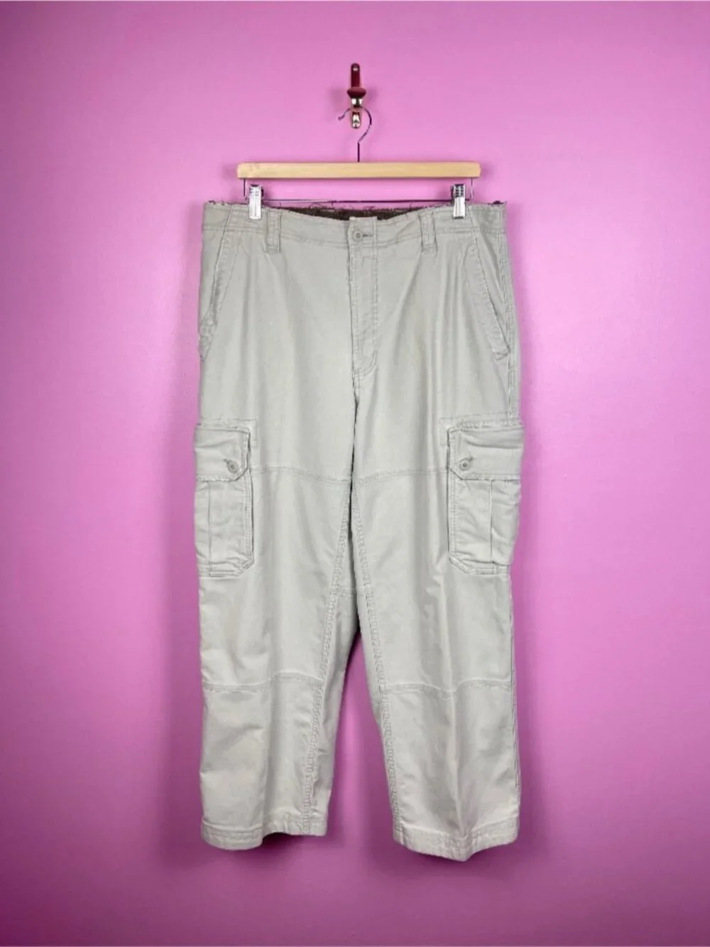 GAP Khakis Y2K Vintage Cargo Pants Beige Distressed Straight Leg Men’s 36